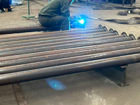 邢台20#无缝注浆管加工108*6钢花管棚管